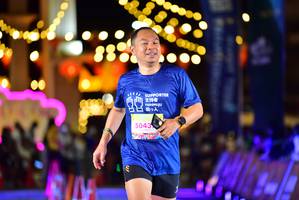 BIB: 5043
                            <button type="button" onclick="openModal(21803781)" class="btn btn-primary btn-sm float-right btn-popup" data-toggle="modal" data-target=".modal-high-quality">
                        <i class="fas fa-shopping-cart"></i> Add to Cart
                    </button>
                                            <button type="button" onclick="isThisMe(21803781, true)" class="btn btn-success btn-sm float-right btn-popup btn-isme hidden" data-toggle="tooltip" data-placement="bottom" title="นี่คือรูปของคุณใช่ไหม คลิกที่นี่เพื่อเอาเข้าอัลบั้ม">
                        <i class="fas fa-plus"></i> Add to album
                    </button>
                    <button type="button" onclick="isThisMe(21803781, false)" class="btn btn-warning btn-sm float-right btn-popup btn-isnotme hidden">
                        <i class="fas fa-ban"></i> Remove from album
                    </button>